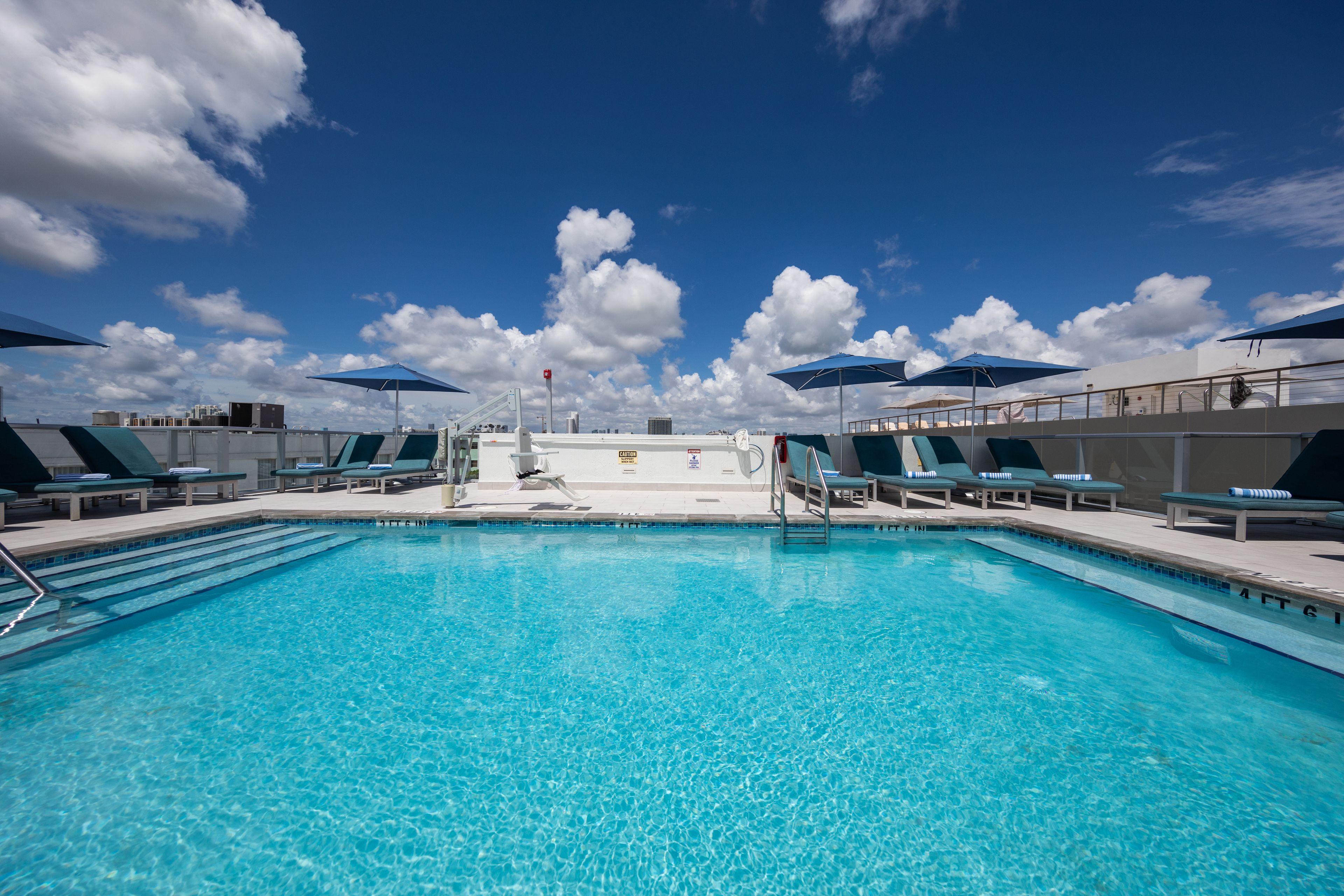President Hotel Villa — Photos 3